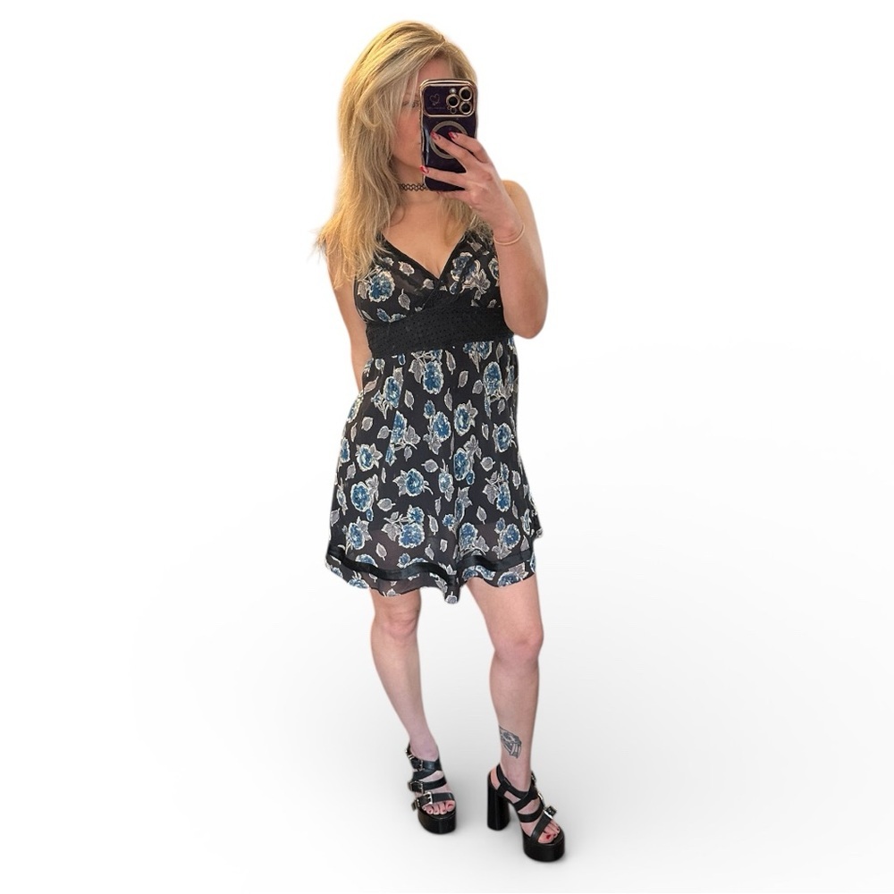 Vintage Y2K Era Victoria's Secret Angels Black and Blue Floral Slip Dress Small - Picture 2 of 7